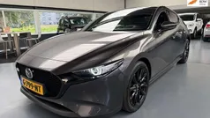 Gebruikt 2019 Mazda 3 Luxury Hatchback | € 20.950 (Eerlijke prijs)