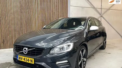 Occasion Volvo V60 R-Design 153 PK (112 kW) 2017 Stationwagen