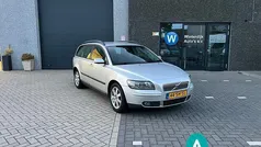 Grijs Gebruikt 2006 Volvo V50 Stationwagen | € 3.999 (Eerlijke prijs)