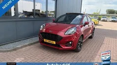 Rood, metallic lak Gebruikt 2022 Ford Puma ST-Line X SUV | € 22.950 (Eerlijke prijs)
