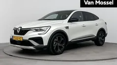 Wit Gebruikt 2022 Renault Arkana R.S. SUV | € 27.935 (Eerlijke prijs)