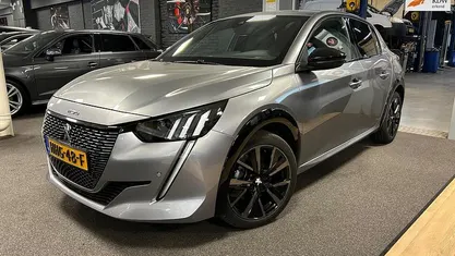 Gebruikt 2023 Peugeot 208 GTi Hatchback | € 17.950 (Eerlijke prijs)