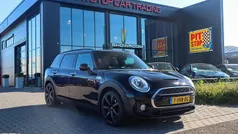 Zwart Gebruikt 2017 Mini Cooper Clubman Business Stationwagen | € 17.450 (Goede deal)