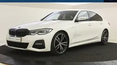 Gebruikt 2019 BMW 320 Shadowline Sedan | € 29.850 (Eerlijke prijs)