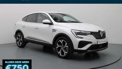 Wit metallic Gebruikt 2024 Renault Arkana Techno SUV | € 26.490 (Goede deal)