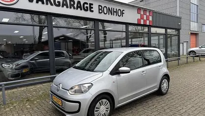 Occasion VW up! move up! 60 PK (44 kW) 2015 Grijs (metallic) Hatchback