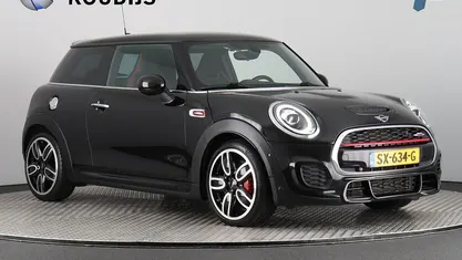 Zwart Gebruikt 2018 Mini John Cooper Works Chili Hatchback | € 21.950 (Goede deal)