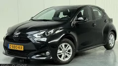Gebruikt 2024 Toyota Yaris Hybrid Active Hatchback | € 23.950 (Eerlijke prijs)