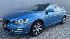 Blauw Gebruikt 2014 Volvo V60 Summum Stationwagen | € 10.900 (Eerlijke prijs)
