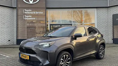 Gebruikt 2025 Toyota Yaris Cross Edition SUV | € 28.900 (Eerlijke prijs)