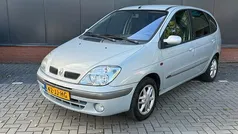 Gebruikt 2002 Renault Scénic Expression MPV | € 995 (Eerlijke prijs)