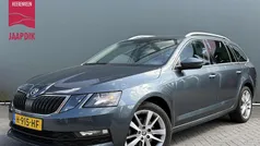 Gebruikt 2020 Skoda Octavia Clever Stationwagen | € 11.899 (Eerlijke prijs)