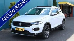 Wit Gebruikt 2020 VW T-Roc Sportline SUV | € 25.850 (Eerlijke prijs)