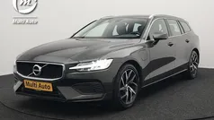 Grijs Gebruikt 2020 Volvo V60 Momentum Stationwagen | € 27.890 (Super prijs)
