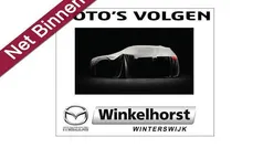 Jet black Gebruikt 2017 Mazda 3 Sedan | € 15.950 (Eerlijke prijs)