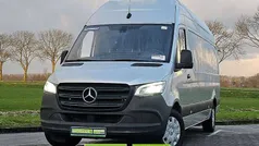 Zilver Gebruikt 2020 Mercedes Sprinter Van | € 38.950 (Goede deal)