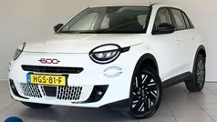 Gebruikt 2025 Fiat 600E Red SUV | € 28.700 (Super prijs)