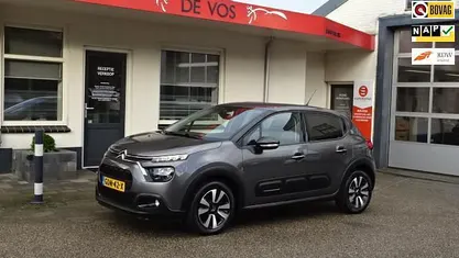 Grijs Gebruikt 2024 Citroën C3 PureTech Hatchback | € 19.750 (Eerlijke prijs)