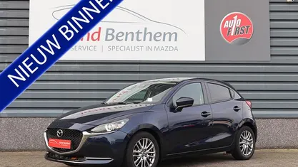 Blauw (metallic) Gebruikt 2020 Mazda 2 Active Hatchback | € 17.450 (Eerlijke prijs)
