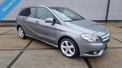 Grijs, metallic lak Gebruikt 2012 Mercedes B180 Ambition MPV | € 9.950 (Eerlijke prijs)