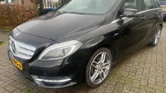 Zwart Gebruikt 2012 Mercedes B180 Ambition MPV | € 7.950 (Eerlijke prijs)