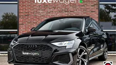 Zwart Gebruikt 2022 Audi A3 Sportback e-tron S-Line Sedan | € 31.900 (Super prijs)