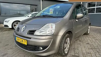 Beige Occasion 2008 Renault Modus MPV | € 2.450 (Goede deal)