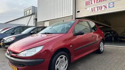 Gebruikt 2001 Peugeot 206 Hatchback | € 499 (Goede deal)