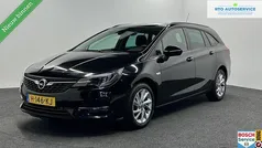 Zwart, metallic lak Gebruikt 2020 Opel Astra Business Edition Stationwagen | € 12.500 (Eerlijke prijs)
