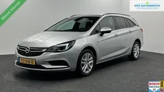 Grijs Gebruikt 2017 Opel Astra Innovation Stationwagen | € 7.500 (Goede deal)
