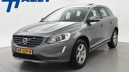 Gebruikt 2017 Volvo XC60 SUV | € 23.900 (Eerlijke prijs)
