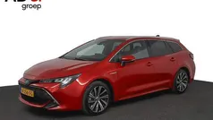 Rood Gebruikt 2021 Toyota Corolla Stationwagen | € 24.950 (Eerlijke prijs)