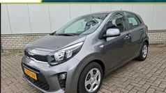 Grijs Gebruikt 2023 Kia Picanto Comfort Hatchback | € 13.900 (Eerlijke prijs)
