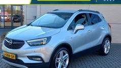 Grijs, metallic lak Gebruikt 2017 Opel Mokka X Innovation SUV | € 15.490 (Eerlijke prijs)