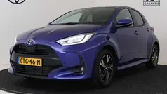 Blauw Gebruikt 2024 Toyota Yaris Hybrid Edition Hatchback | € 25.985 (Eerlijke prijs)