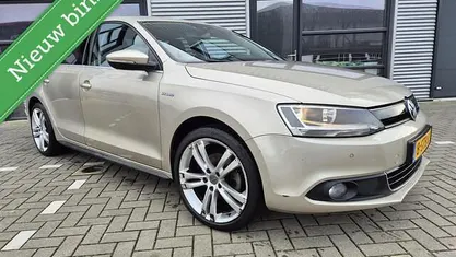 Occasion VW Jetta Comfortline 150 PK (110 kW) 2013 Grijs Sedan