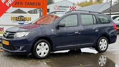 Blauw Gebruikt 2014 Dacia Logan Ambiance Sedan | € 5.949 (Eerlijke prijs)