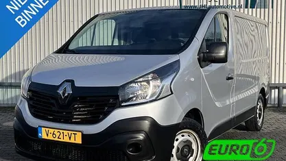 Grijs Occasion 2019 Renault Trafic Komfort MPV | € 8.900 (Super prijs)