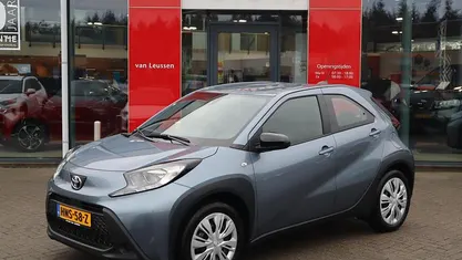 Occasion 2025 Toyota Aygo X X-play SUV | € 18.790 (Eerlijke prijs)
