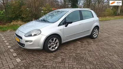 Gebruikt 2013 Fiat Punto Evo Hatchback | € 2.950 (Eerlijke prijs)