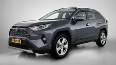 Gebruikt 2020 Toyota RAV4 Executive SUV | € 31.945 (Eerlijke prijs)
