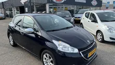 Blauw Gebruikt 2014 Peugeot 208 Style Hatchback | € 5.399 (Eerlijke prijs)