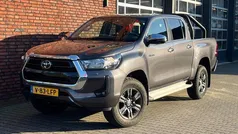 Gebruikt 2024 Toyota HiLux Pickup | € 43.900 (Goede deal)