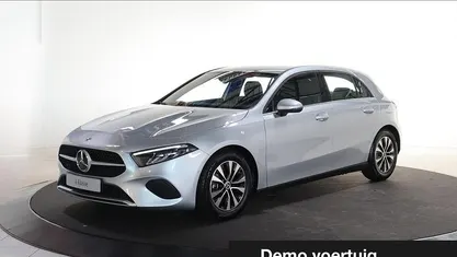 Occasion Mercedes A180 Edition 136 PK (100 kW) 2025 Zilver Hatchback