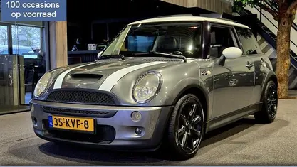Gebruikt 2002 Mini Cooper S Hatchback | € 2.490 (Eerlijke prijs)