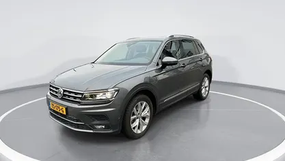 Gebruikt 2018 VW Tiguan Highline SUV | € 27.880 (Eerlijke prijs)