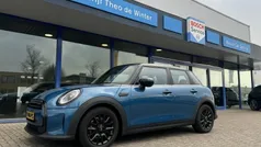 Gebruikt 2021 Mini Cooper Business Hatchback | € 23.995 (Eerlijke prijs)