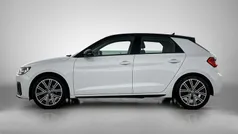 Wit Gebruikt 2020 Audi A1 Sportback Hatchback | € 17.900 (Eerlijke prijs)