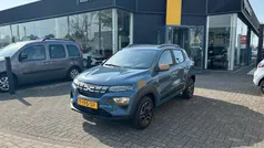 Blauw Gebruikt 2023 Dacia Spring Extreme Hatchback | € 15.640 (Eerlijke prijs)