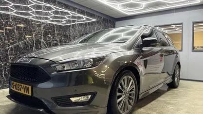 Occasion Ford Focus ST-Line 126 PK (92 kW) 2018 Grijs Stationwagen